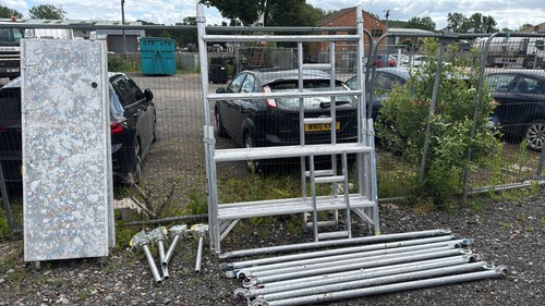 Lewis aluminium scaffold - ,